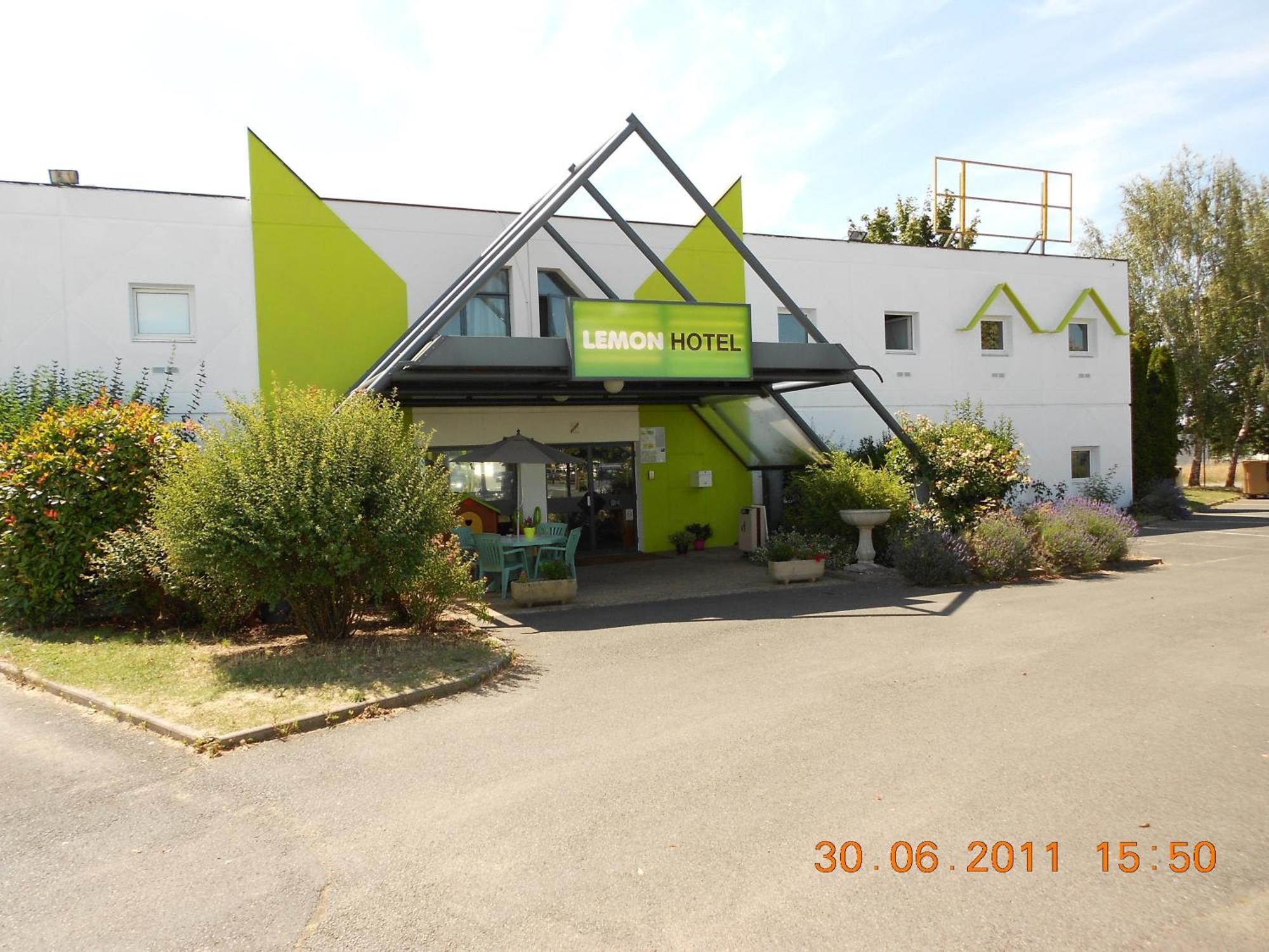 Lemon Hotel Le Coteau エクステリア 写真