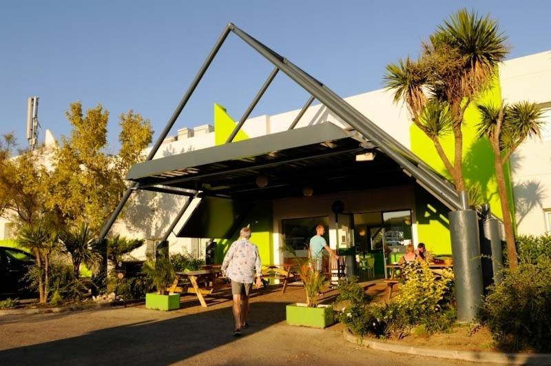 Lemon Hotel Le Coteau エクステリア 写真