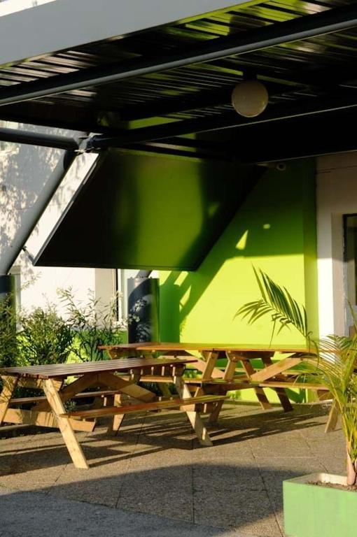 Lemon Hotel Le Coteau エクステリア 写真