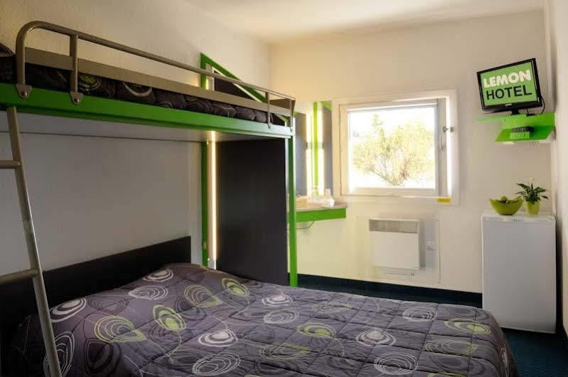 Lemon Hotel Le Coteau エクステリア 写真